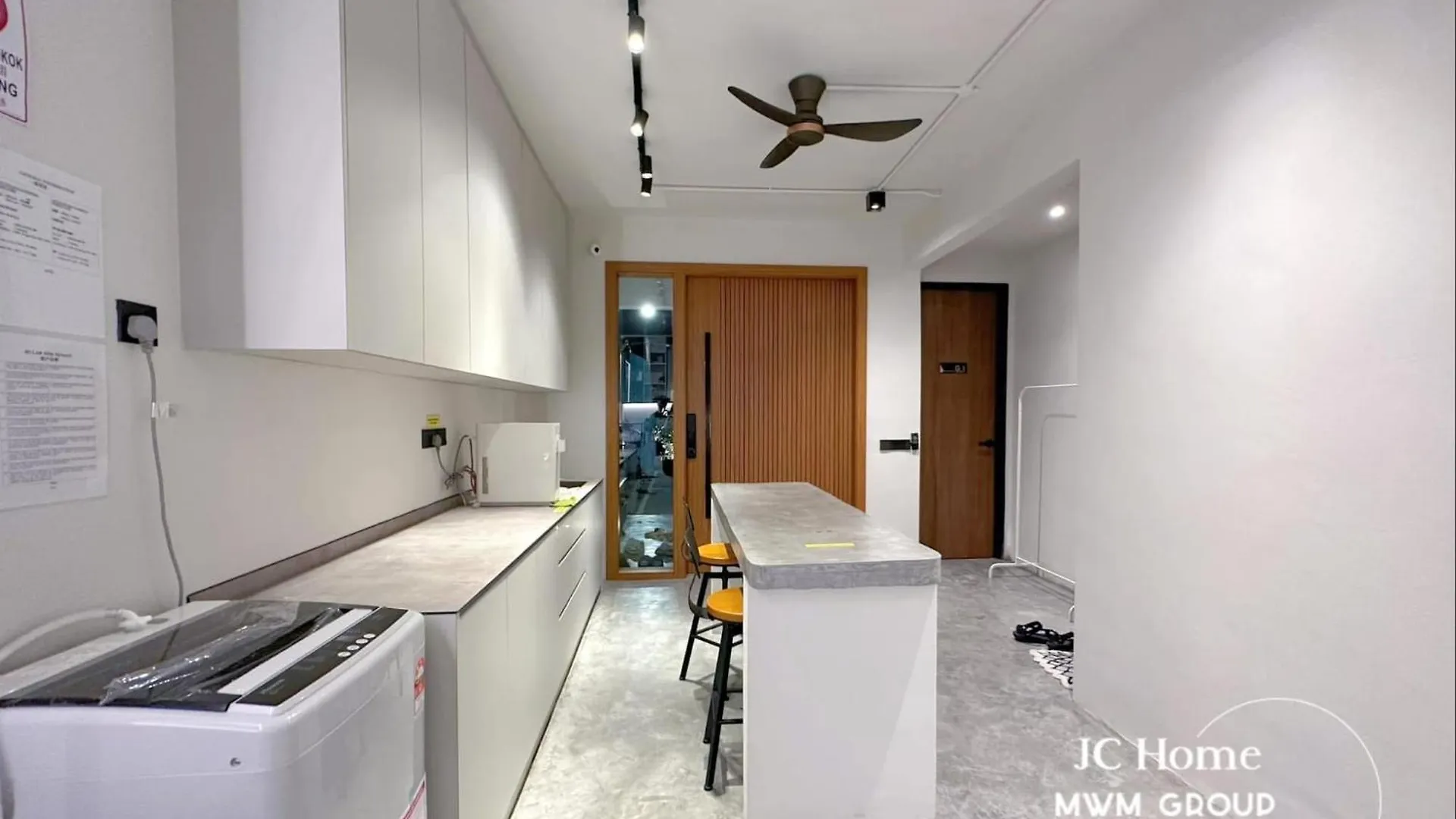 Room L 4Min Walks To Pelangi Plaza Johor Bahru 0*,