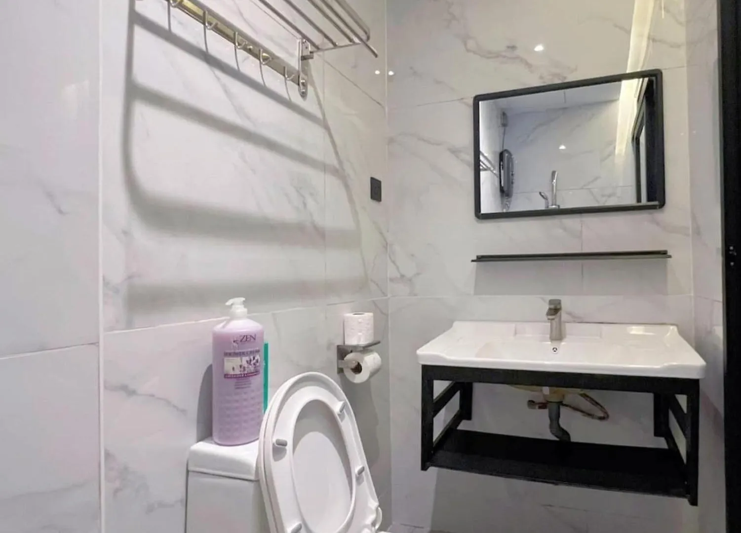 Room L 4Min Walks To Pelangi Plaza Johor Bahru
