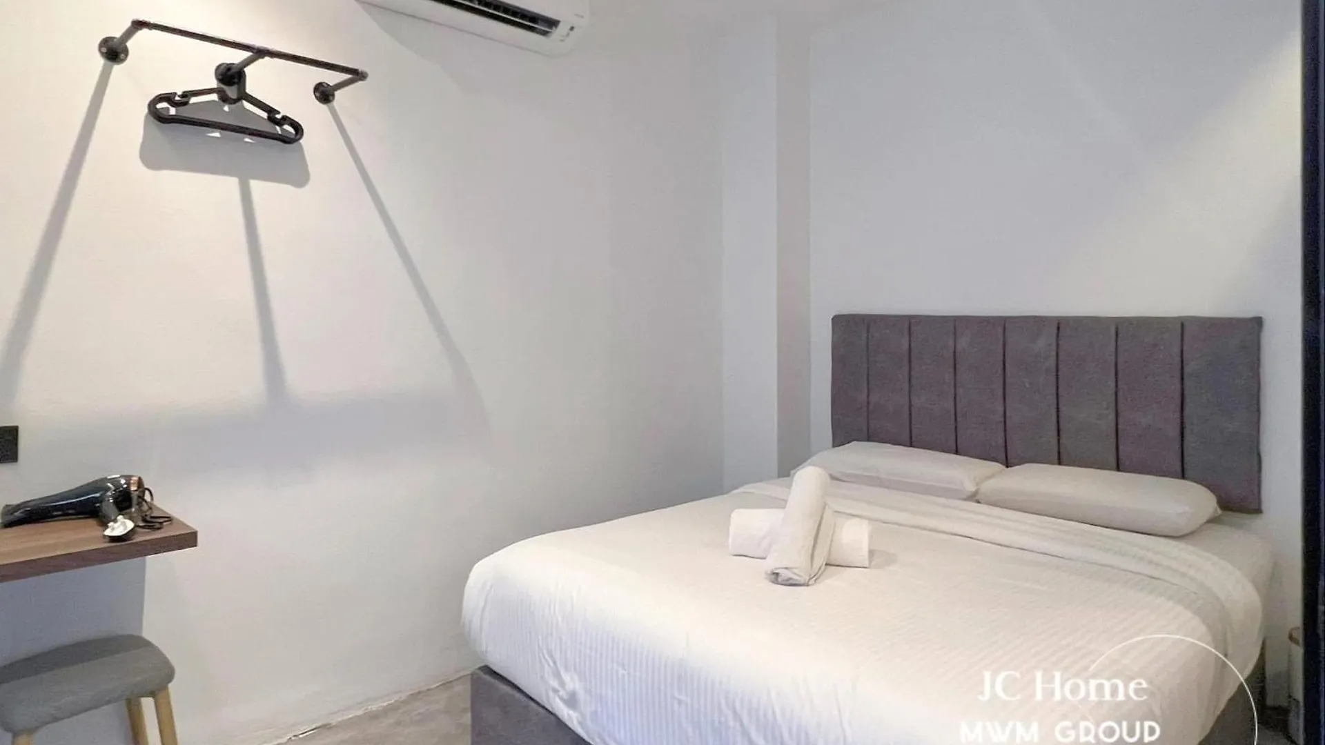 Homestay Room L 4Min Walks To Pelangi Plaza Johor Bahru